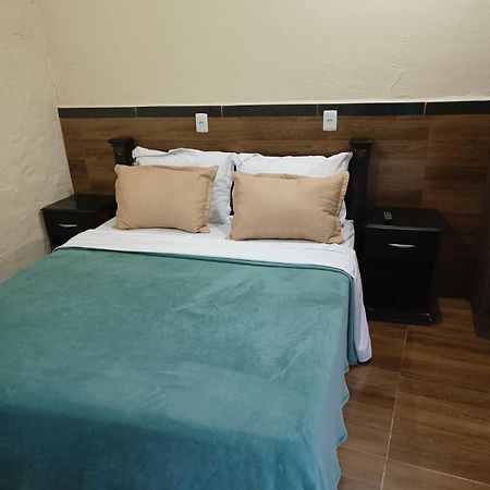 Suites Em Sao Thome Das Letras Εξωτερικό φωτογραφία